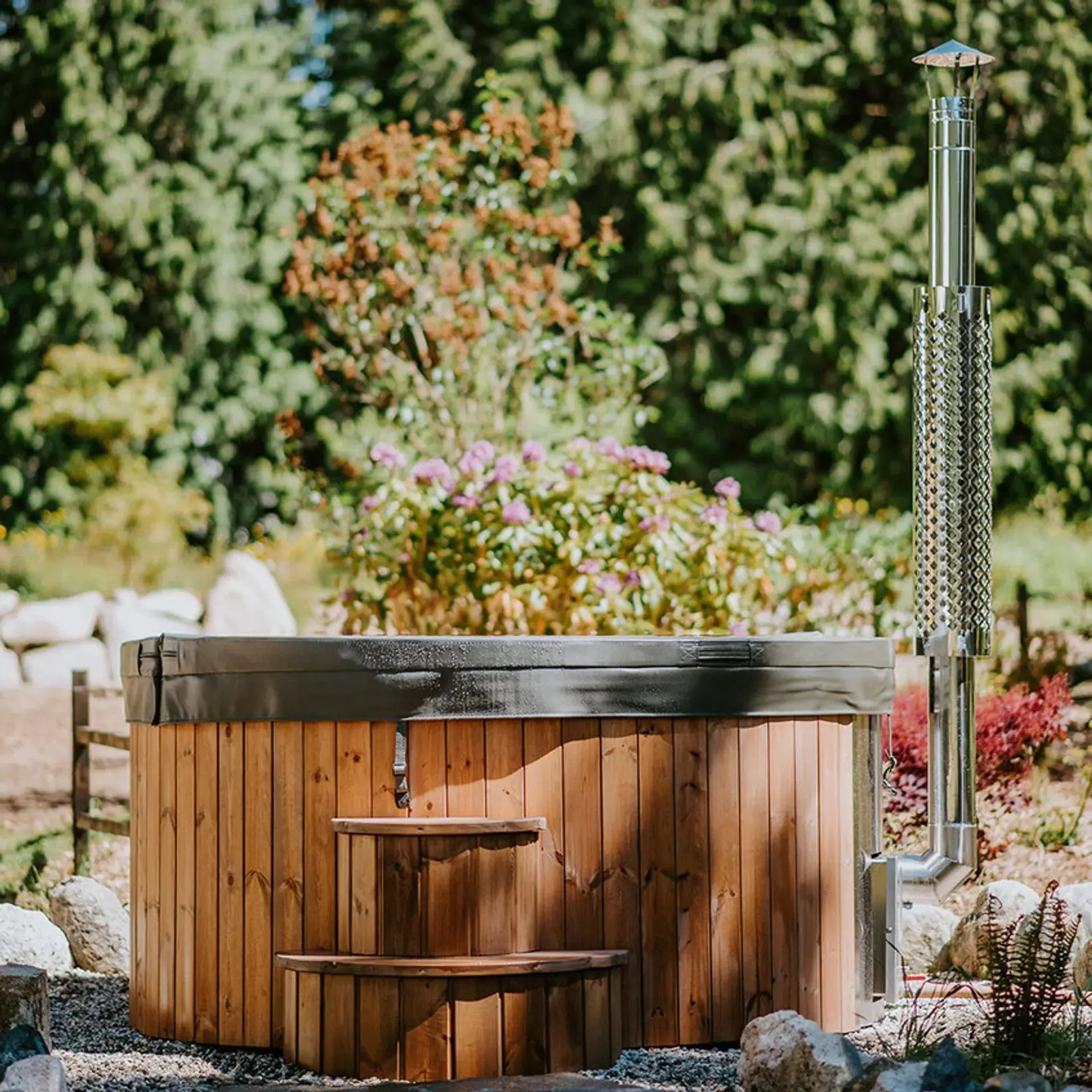 Deluxe Wood Fired Hot Tub With Liner - Limited Black Edition - Image 16